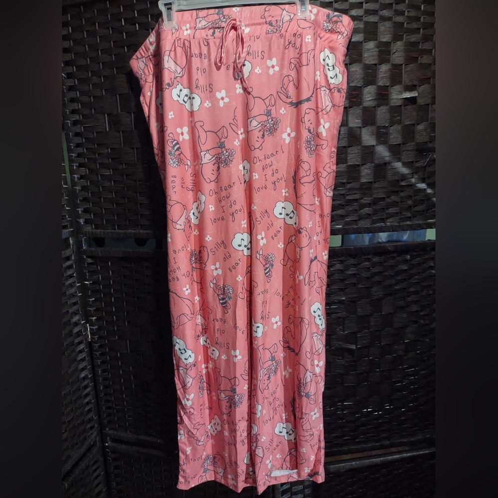Disney Winnie the Pooh women's cuffed pajama pants in pink Size 2X
